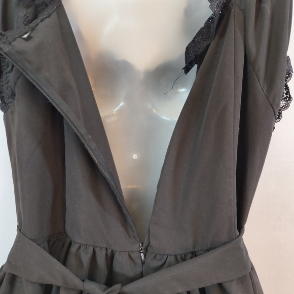 Women's Black Layered Lace-Up Goth Lolita Dress , Size XL - Picture 6 of 10